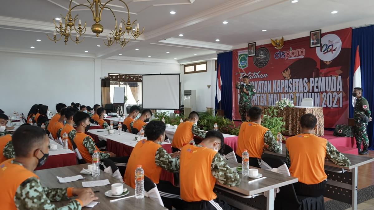 Purna Paskibra Kabupaten Malang Berguru ke Brigif Para Raider 18/Trisula