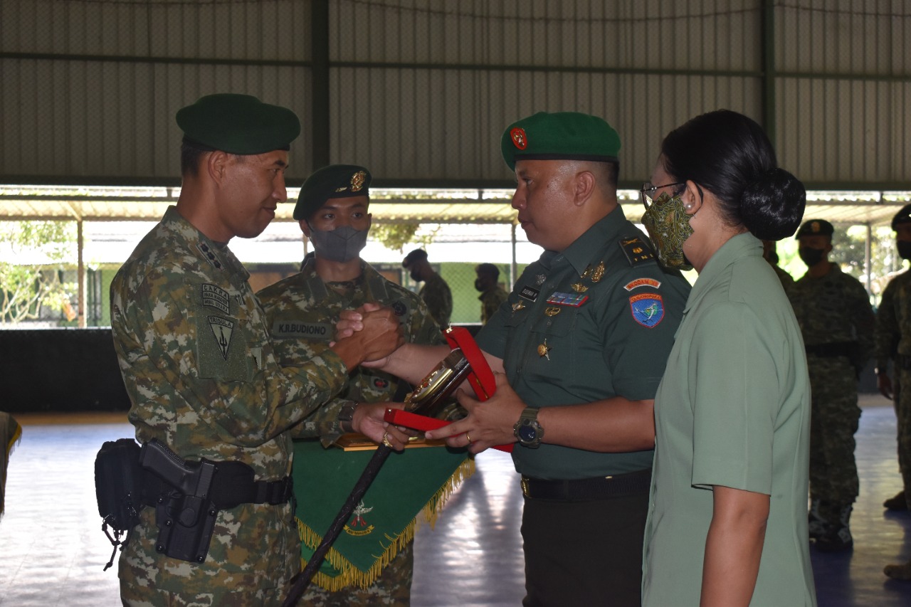 Korps Raport Pindah Satuan Kepala Seksi Logistik Brigif Para Raider 18/Trisula Mayor Inf Budiman Manurung