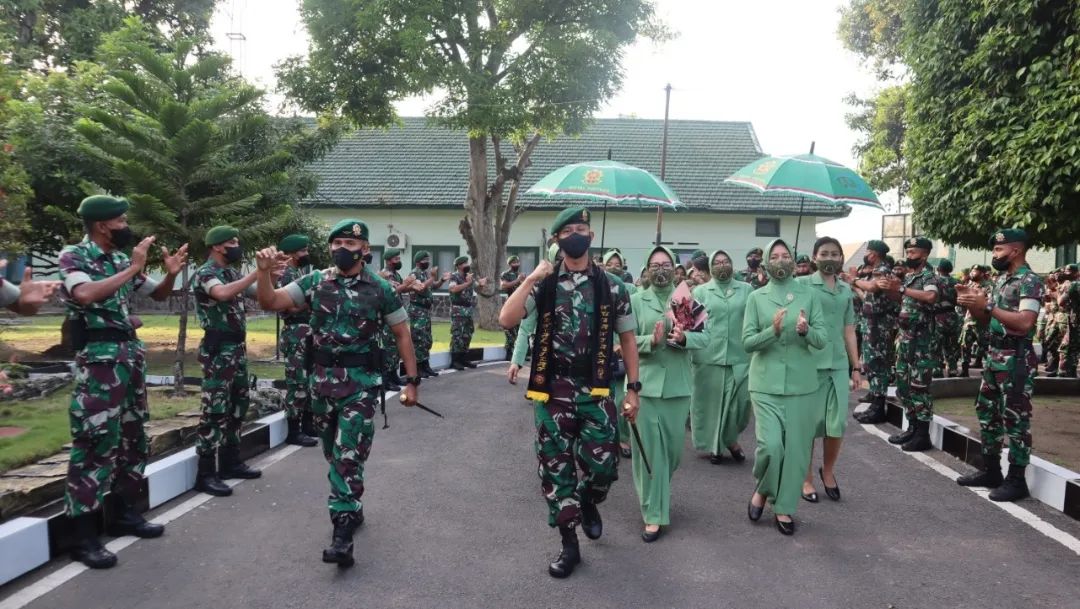 Kunjungan Kerja Danbrigif Para Raider 18/Trisula di Markas Yonif Para Raider 501/Bajra Yudha