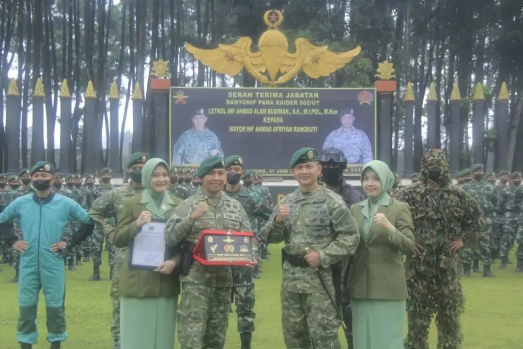 Yonif Para Raider 502/Ujwala Yudha Gelar Acara Tradisi Pelepasan Wakil Komandan Batalyon