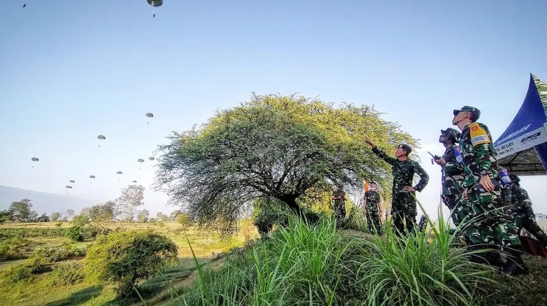 Kasdivif 2 Kostrad Tinjau Langsung Pralatma Garuda Airborne TA. 2022 Yonif Para Raider 502/Ujwala Yudha Di Grati Komplek