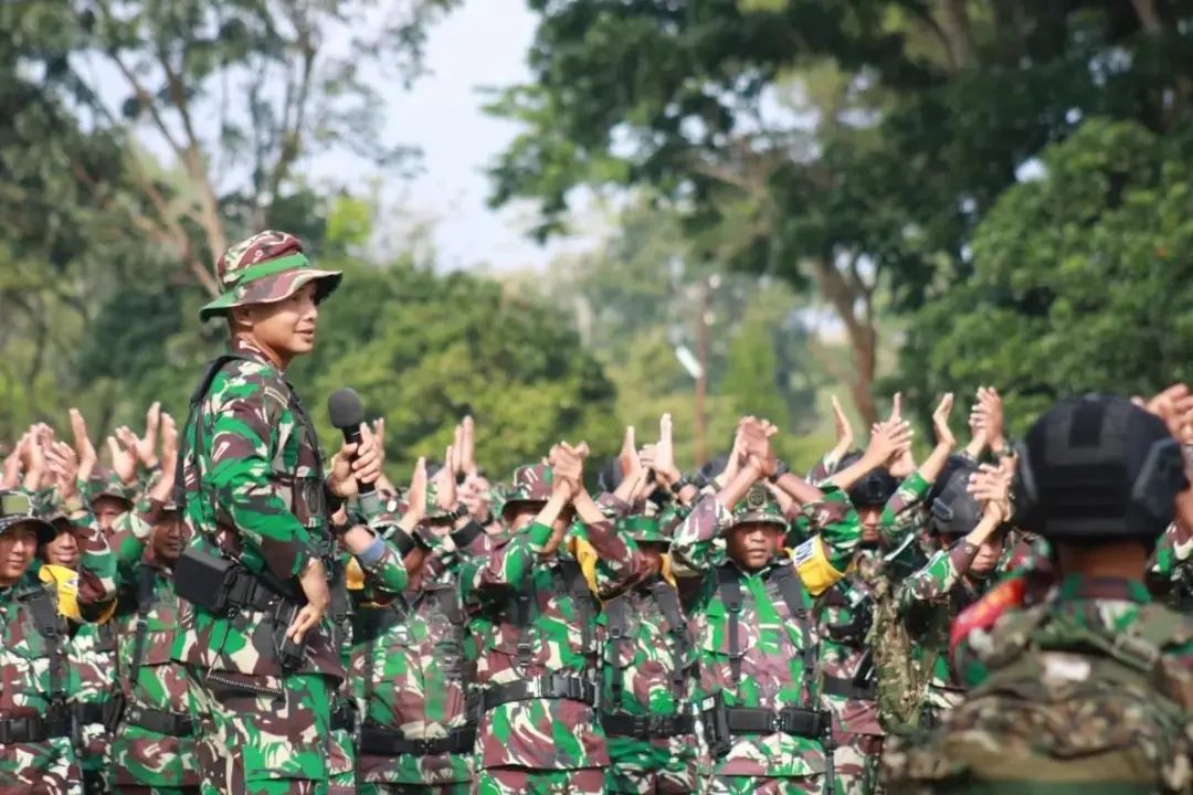 Yonif Para Raider 502/Ujwala Yudha Terima Jam Pimpinan Pembukaan Pralatma Garuda Airborne TA. 2022