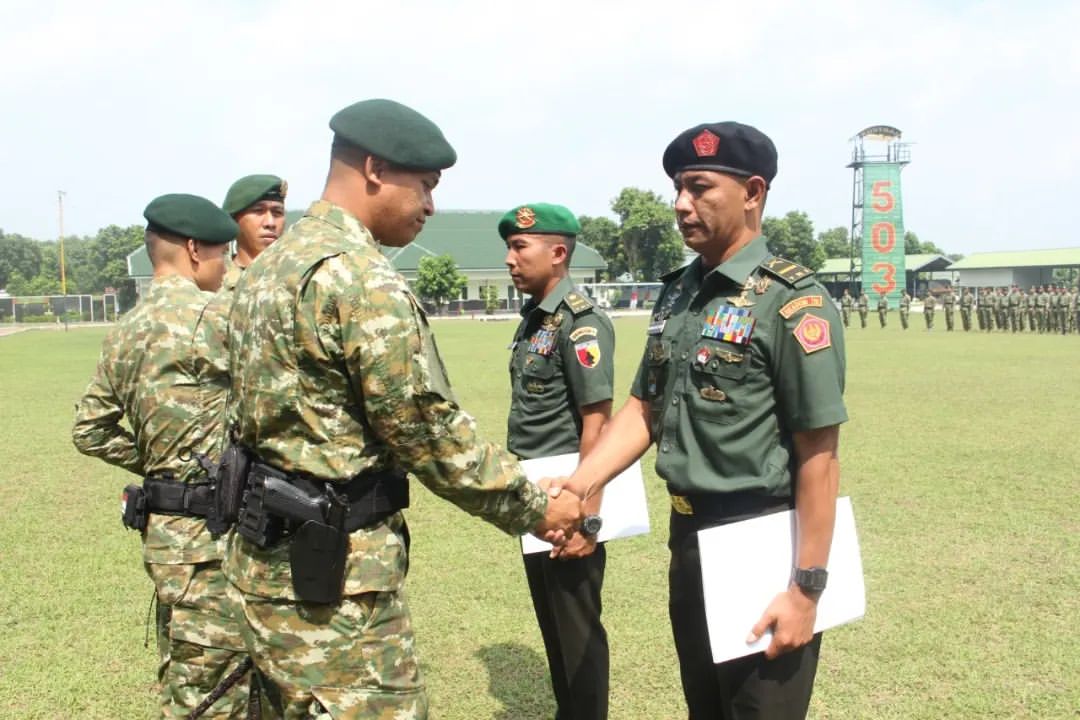 Mayangkara Lepas Empat Prajurit Handal Satuan