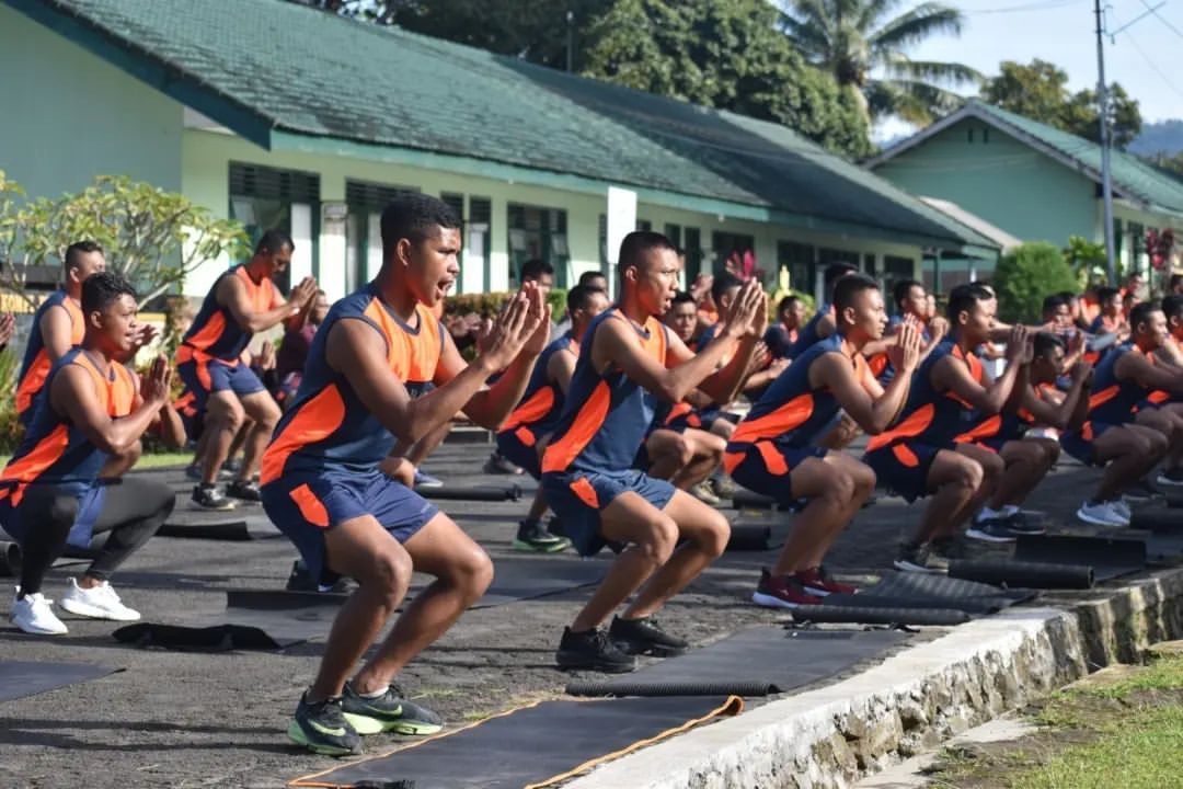Kamis Sehat, Denma Brigif Para Raider 18/Trisula Laksanakan Senam Sparko