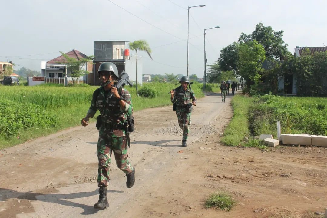 Perkuat Fisik dan Mental Tempur Kesatria Mayangkara Muda